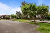 517 9651 GLENDOWER DRIVE - thumbnail 25