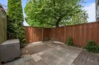 517 9651 GLENDOWER DRIVE - thumbnail 4