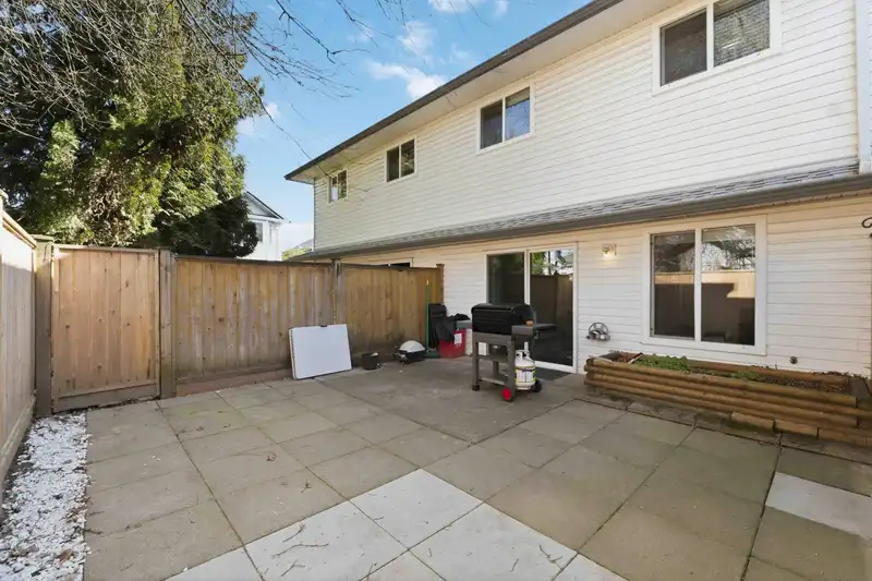 22 11757 207 STREET - photo 2 of 40