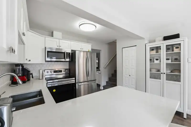 22 11757 207 STREET - photo 4 of 40