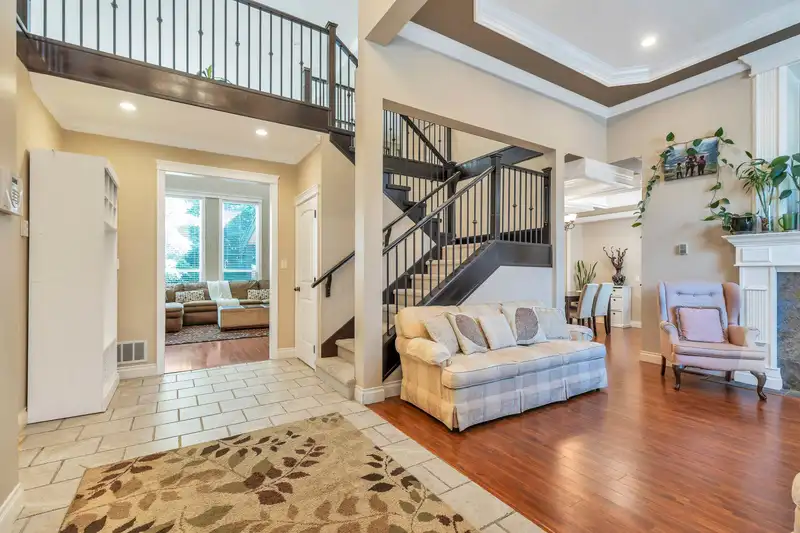 8437 BAILEY PLACE - photo 4 of 40
