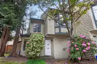 8 7611 MOFFATT ROAD - thumbnail 19