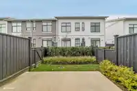 49 2774 MOTROSE AVENUE - thumbnail 5