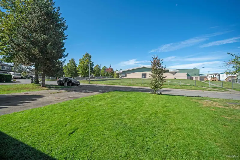 2720 269 STREET - photo 4 of 39