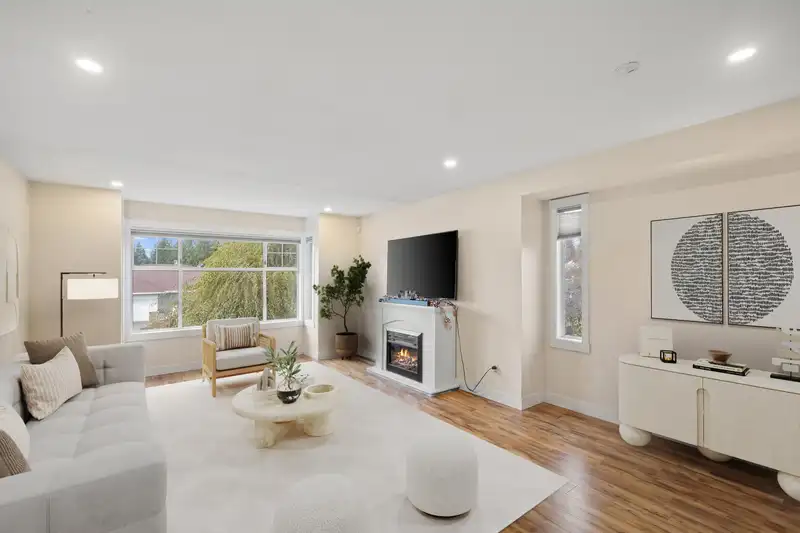 19416 123 AVENUE - photo 4 of 38