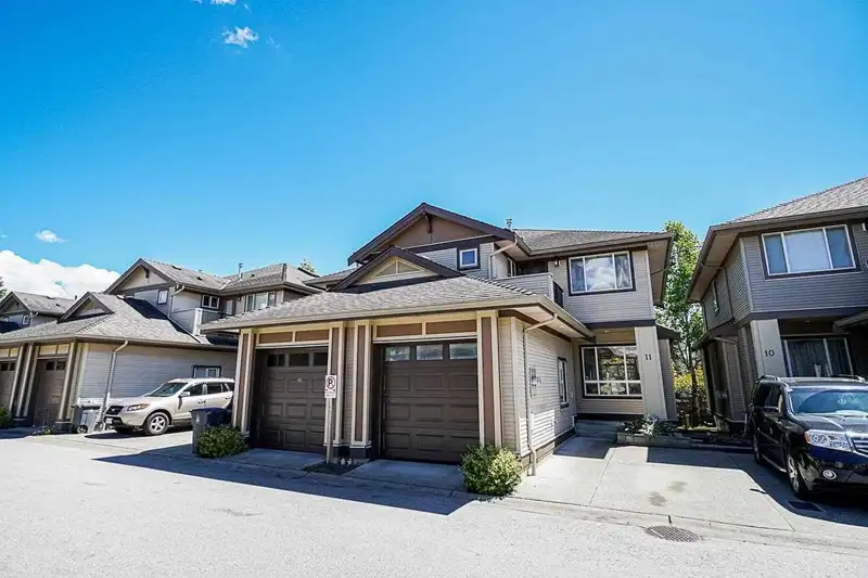 11 15168 66A AVENUE - photo 1 of 37