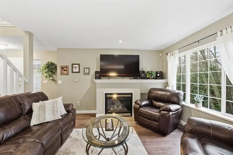 61 11355 236 STREET - photo 3 of 36