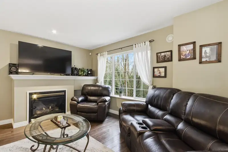 61 11355 236 STREET - photo 4 of 36