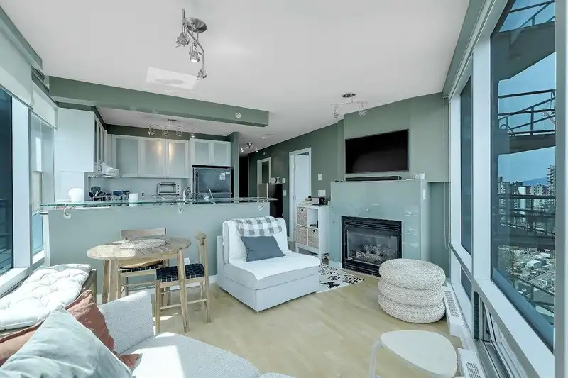 1502 1003 BURNABY STREET - photo 4 of 34