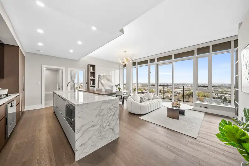 1803 8588 CORNISH STREET - photo 1 of 39