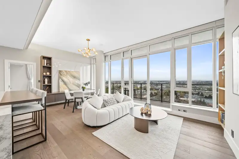 1803 8588 CORNISH STREET - photo 2 of 39