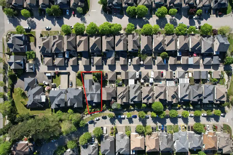7257 197B STREET - photo 2 of 40