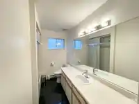 714 RENNIE PLACE - thumbnail 15