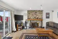 3951 MORESBY DRIVE - thumbnail 16