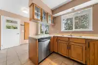 753 E 9TH STREET - thumbnail 13