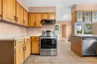 753 E 9TH STREET - thumbnail 16