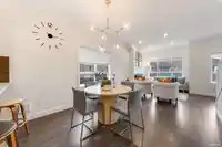 10 7691 BRIDGE STREET - thumbnail 7