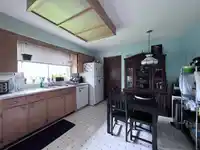 9600 SWANSEA DRIVE - thumbnail 9