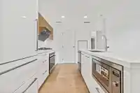 301 7333 MURDOCH AVENUE - thumbnail 16