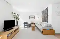 2 265 E 8TH STREET - thumbnail 3