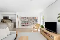 2 265 E 8TH STREET - thumbnail 4