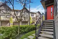 189 4738 HEMLOCK WAY - thumbnail 2