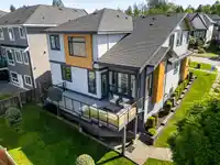 7667 155 STREET - thumbnail 4