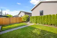 6867 208A STREET - thumbnail 33