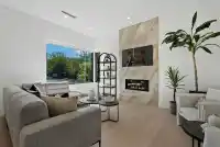 1605 E 21ST AVENUE - thumbnail 3