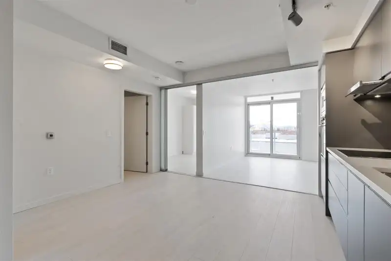 727 180 E 2ND AVENUE - photo 3 of 15