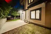 1 8408 17TH AVENUE - thumbnail 31