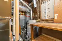 4262 YUCULTA CRESCENT - thumbnail 33