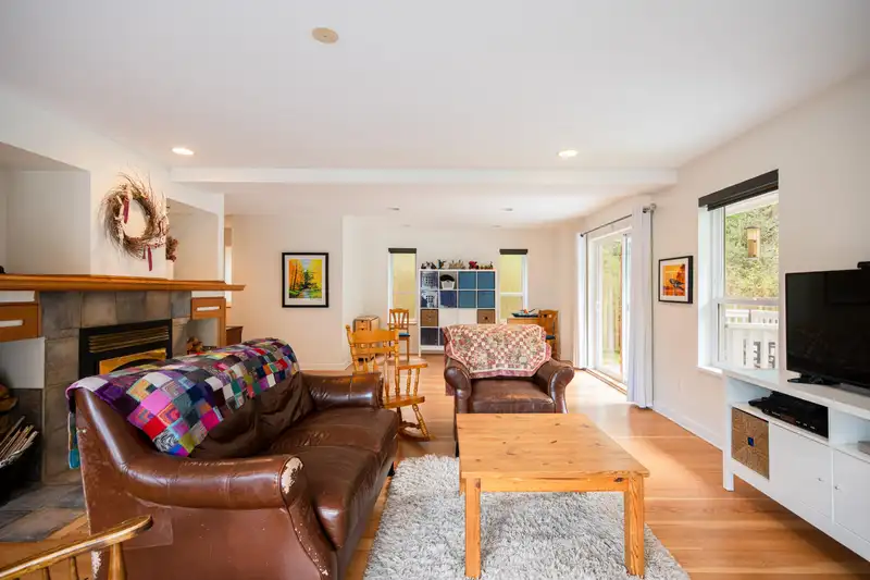 1288 EAGLE CLIFF ROAD - photo 4 of 40