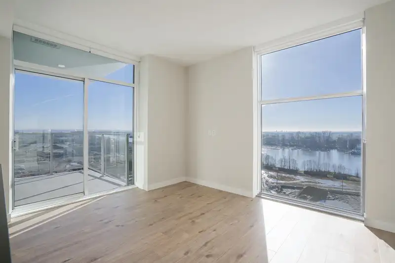 1309 3430 E KENT AVENUE SOUTH AVENUE - photo 2 of 14