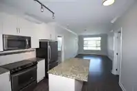 311 20861 83 AVENUE - thumbnail 3