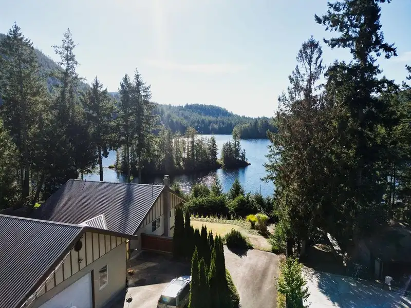 5090 ELLIOT ROAD - photo 1 of 40