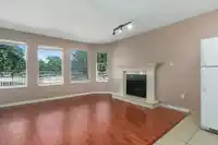 4368 PANDORA STREET - thumbnail 20