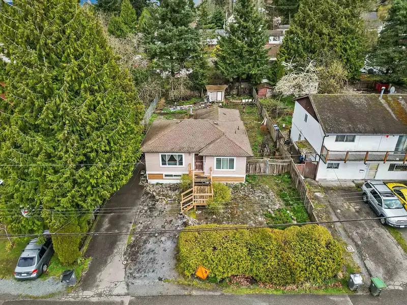 13627 HILTON ROAD - photo 1 of 40