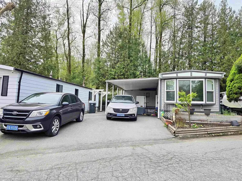 56 8220 KING GEORGE BOULEVARD - photo 1 of 27