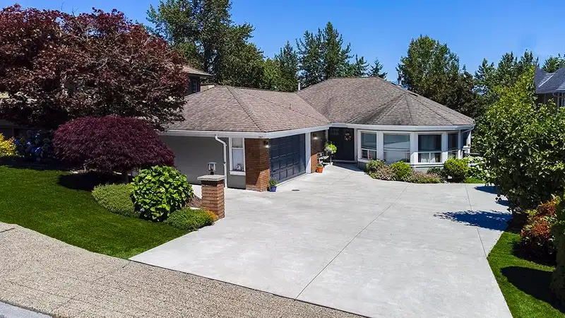 2867 MARA DRIVE - photo 1 of 37