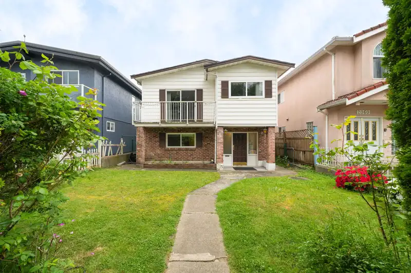 2066 E 23RD AVENUE - photo 2 of 33