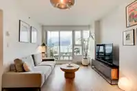 201 983 E HASTINGS STREET - thumbnail 1