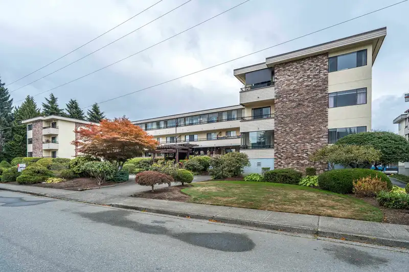 #308 20460 54 AVENUE - photo 1 of 38