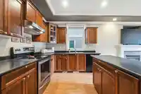 9314 216 STREET - thumbnail 8