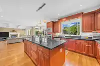 717 SHAW AVENUE - thumbnail 17