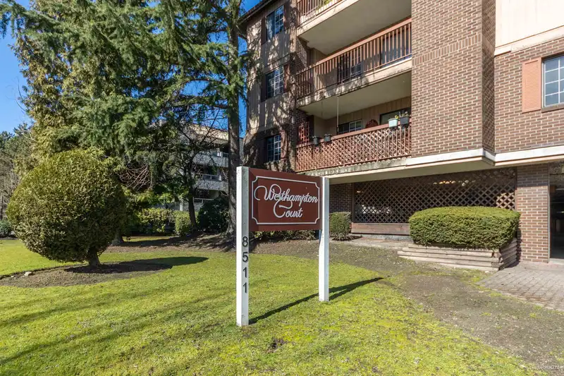 204 8511 WESTMINSTER HIGHWAY - photo 2 of 26