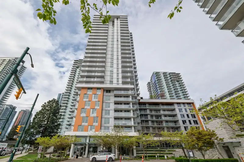 2001 455 SW MARINE DRIVE - photo 1 of 28