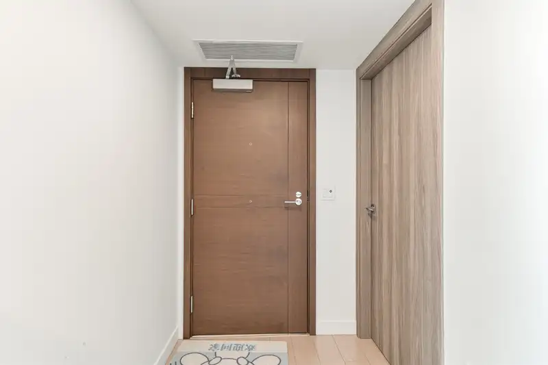 2001 455 SW MARINE DRIVE - photo 2 of 28