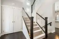 2853 160A STREET - thumbnail 4