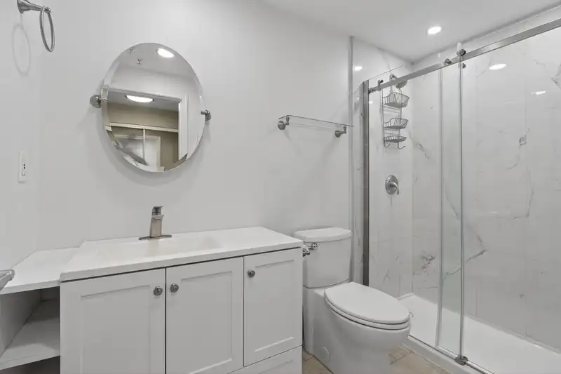 103 108 W ESPLANADE - photo 4 of 21